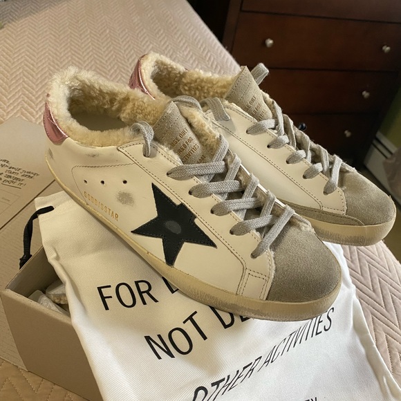 Golden Goose Super-Star Shearling-Lined Leather Sneakers - Picture 4 of 16